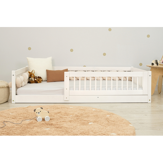 Nízká postel pro děti Montessori Ourbaby Plus - bílá